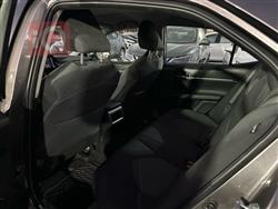 تۆیۆتا کامری